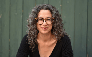 Tamar Charney is a consultant at Charney LLC and an instructor for audio storytelling courses for the Knight Center. (Courtesy)